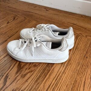 Adidas Off-White Cushioned Sneakers. SB3